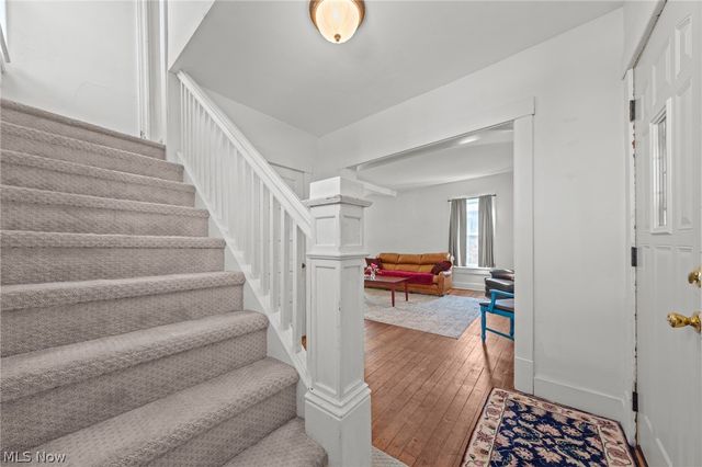 718 E Highland Avenue, Ravenna, OH 44266