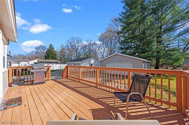 718 E Highland Avenue, Ravenna, OH 44266