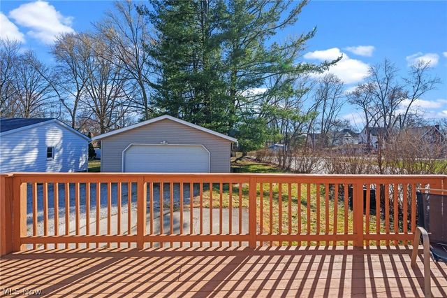 718 E Highland Avenue, Ravenna, OH 44266