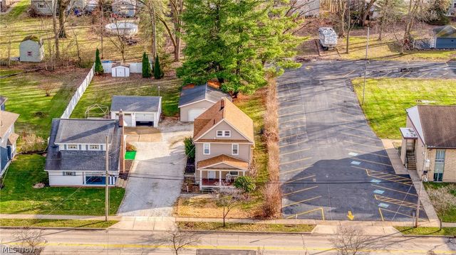 718 E Highland Avenue, Ravenna, OH 44266