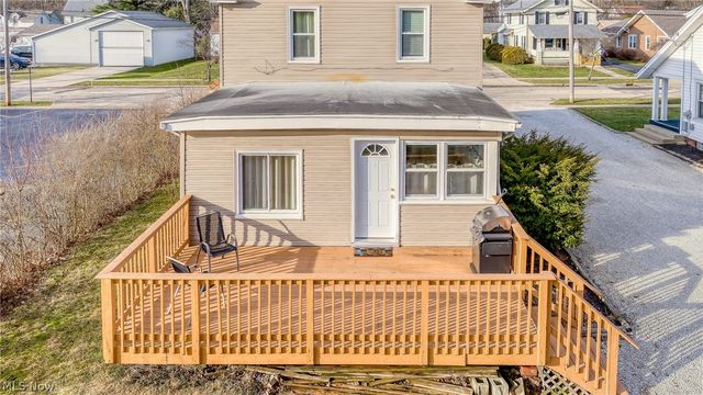 718 E Highland Avenue, Ravenna, OH 44266