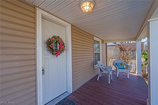 718 E Highland Avenue, Ravenna, OH 44266