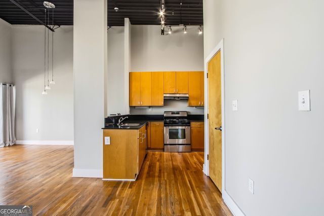 15 Waddell Street NE 303, Atlanta, GA 30307