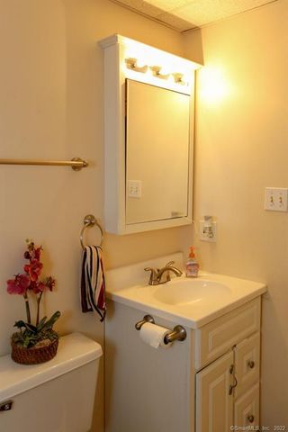 431 Glenbrook Road 3, Stamford, CT 06906