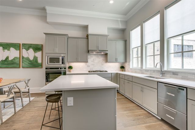 5461 Patterson Street, Irving, TX 75039