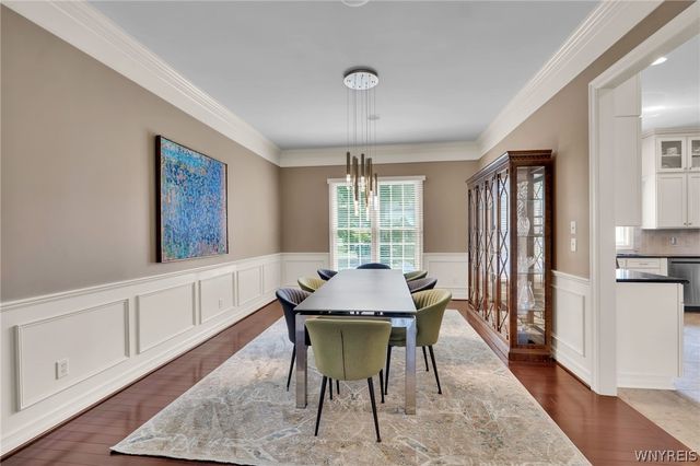 9123 Curry Ln, Clarence, NY 14032