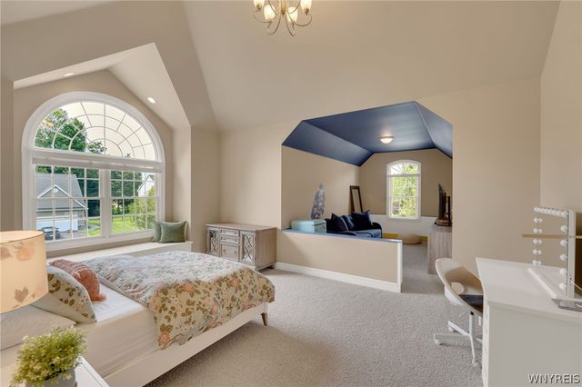 9123 Curry Ln, Clarence, NY 14032
