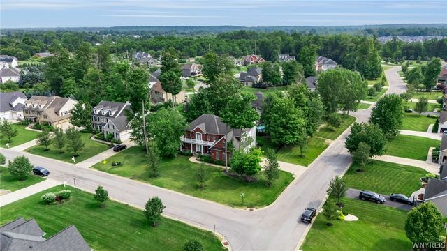 9123 Curry Ln, Clarence, NY 14032