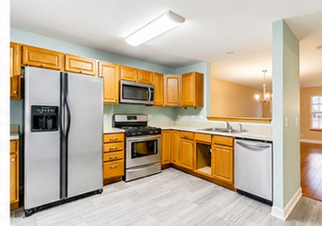 575 Treble Lane 575, Volo, IL 60073
