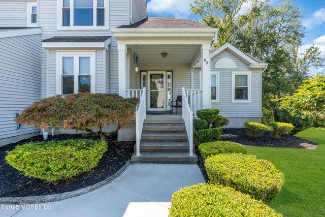 65 Enclosure Drive, Morganville, NJ 07751