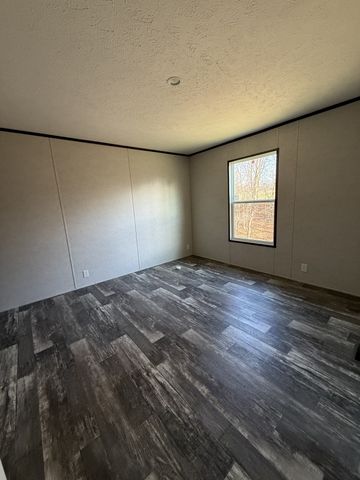 9494 Sunrise Road, Red Boiling Springs, TN 37150