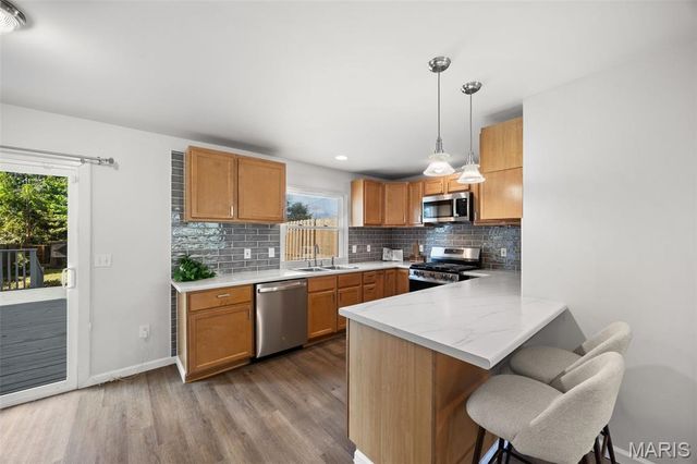6028 Clemens Avenue, St Louis, MO 63112