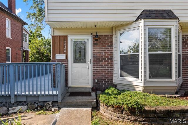 6028 Clemens Avenue, St Louis, MO 63112