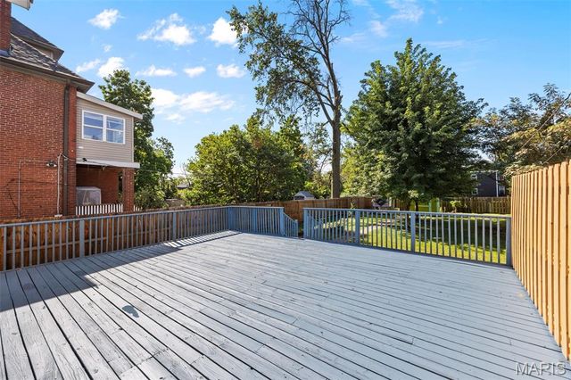 6028 Clemens Avenue, St Louis, MO 63112