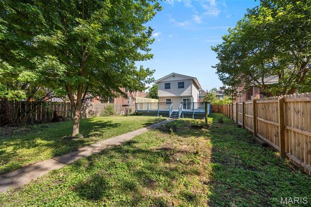 6028 Clemens Avenue, St Louis, MO 63112