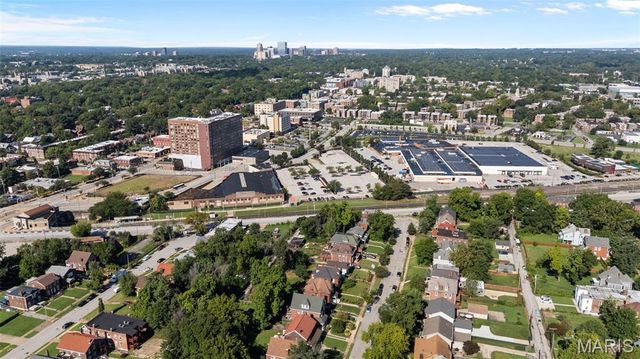 6028 Clemens Avenue, St Louis, MO 63112