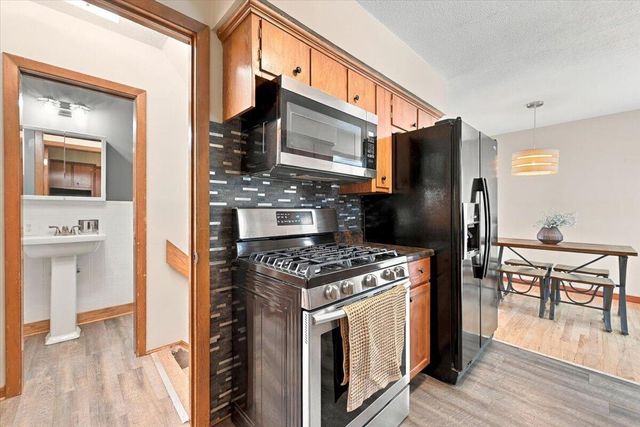 139 HAPPY HOLLOW Boulevard, Council Bluffs, IA 51503