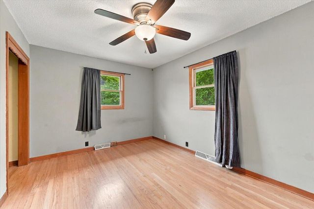 139 HAPPY HOLLOW Boulevard, Council Bluffs, IA 51503