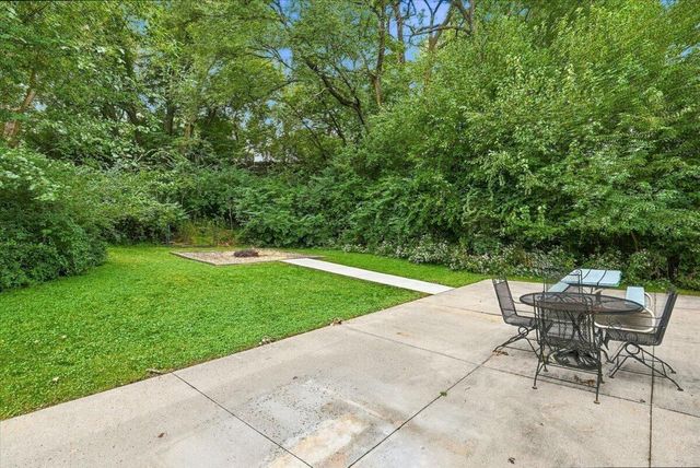 139 HAPPY HOLLOW Boulevard, Council Bluffs, IA 51503