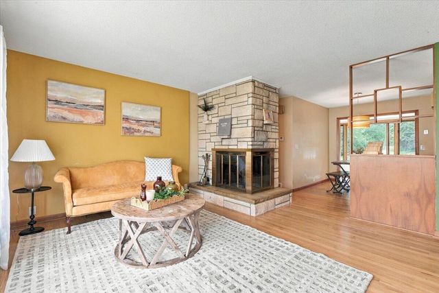 139 HAPPY HOLLOW Boulevard, Council Bluffs, IA 51503