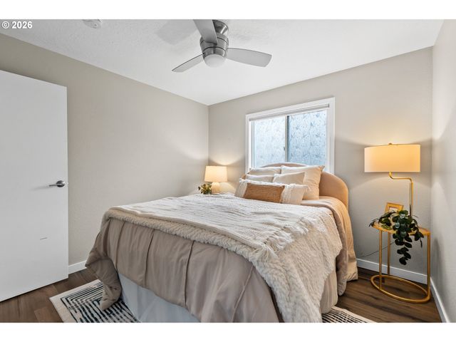 10811 Sw 64TH Ave, Portland, OR 97219