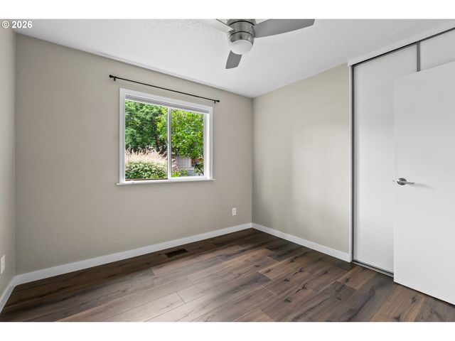 10811 Sw 64TH Ave, Portland, OR 97219