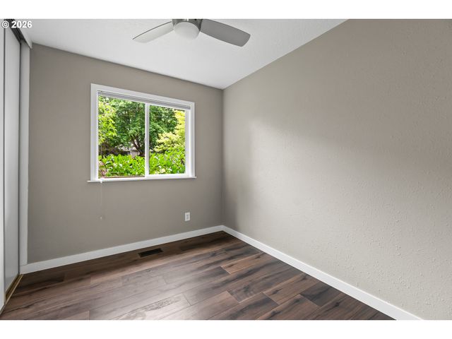 10811 Sw 64TH Ave, Portland, OR 97219