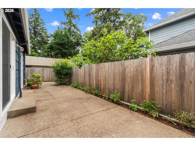 10811 Sw 64TH Ave, Portland, OR 97219