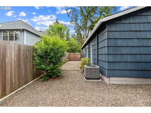 10811 Sw 64TH Ave, Portland, OR 97219