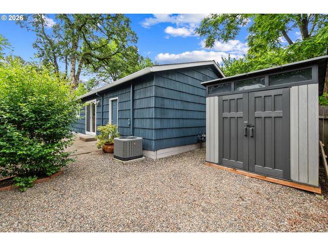10811 Sw 64TH Ave, Portland, OR 97219