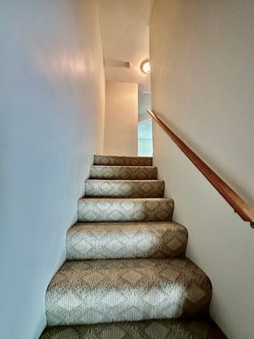 2450 Devonshire Court, Aurora, IL 60502