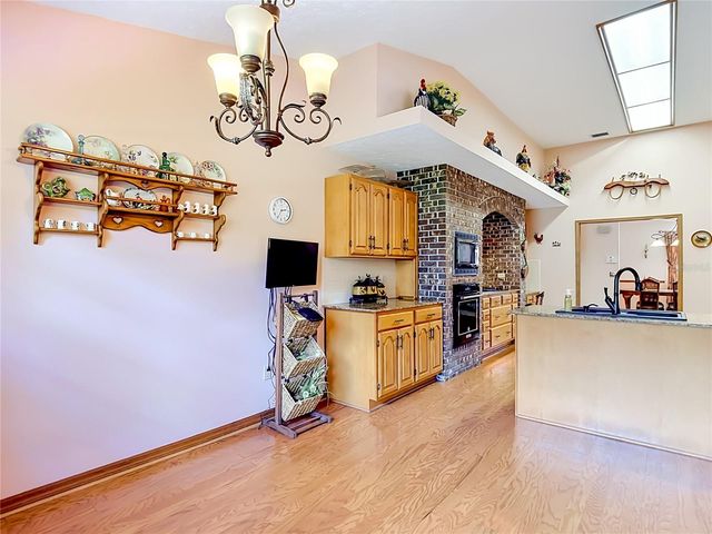 2702 STAFFORD OAKS PLACE, Plant City, FL 33565