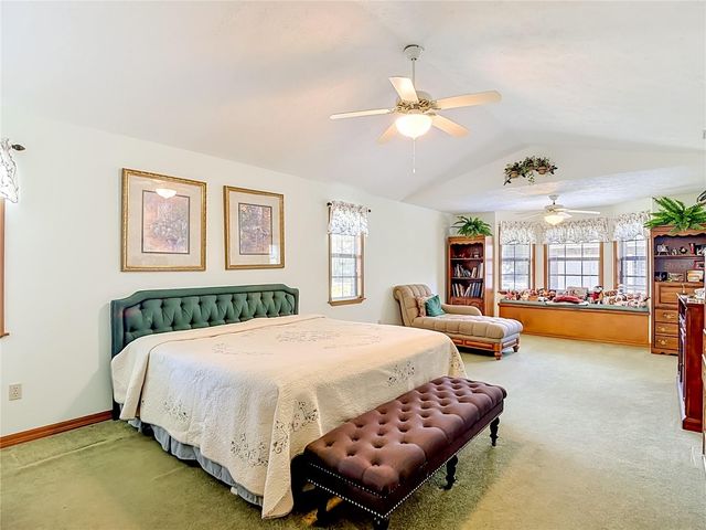 2702 STAFFORD OAKS PLACE, Plant City, FL 33565