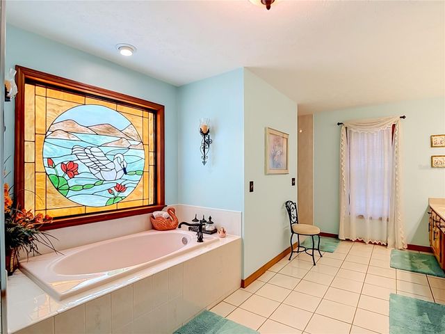 2702 STAFFORD OAKS PLACE, Plant City, FL 33565