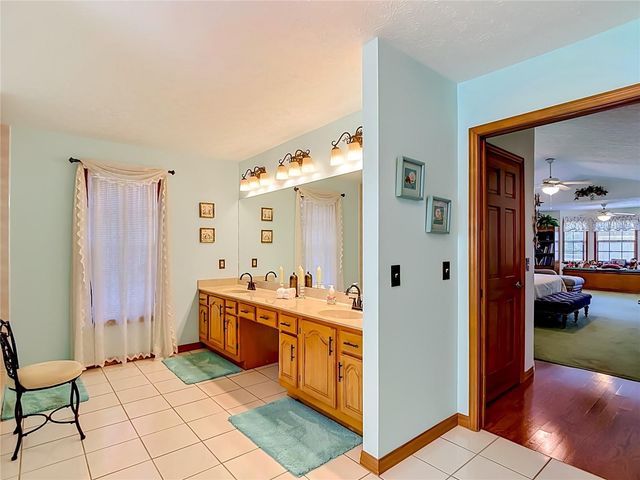 2702 STAFFORD OAKS PLACE, Plant City, FL 33565