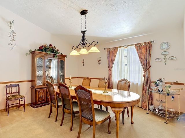 2702 STAFFORD OAKS PLACE, Plant City, FL 33565