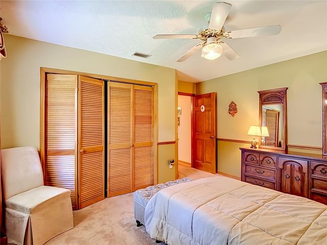 2702 STAFFORD OAKS PLACE, Plant City, FL 33565