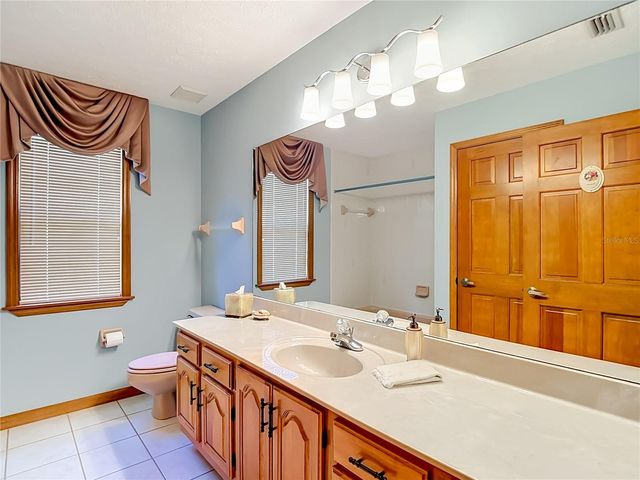 2702 STAFFORD OAKS PLACE, Plant City, FL 33565
