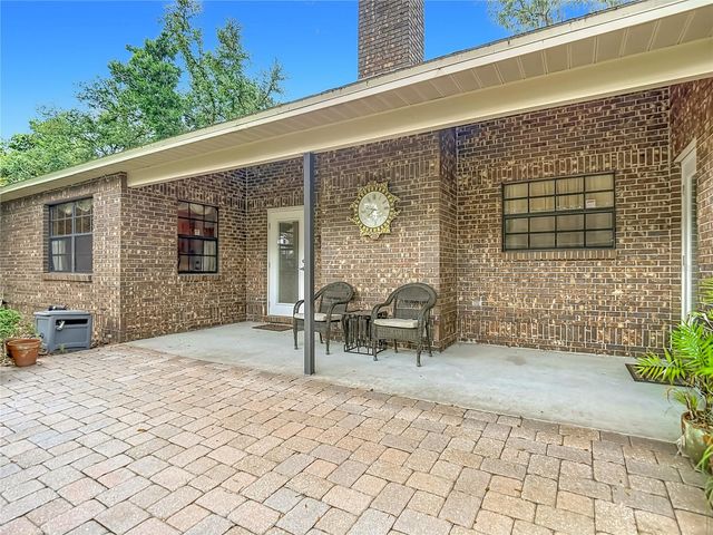 2702 STAFFORD OAKS PLACE, Plant City, FL 33565