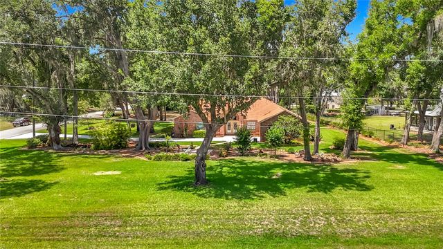 2702 STAFFORD OAKS PLACE, Plant City, FL 33565