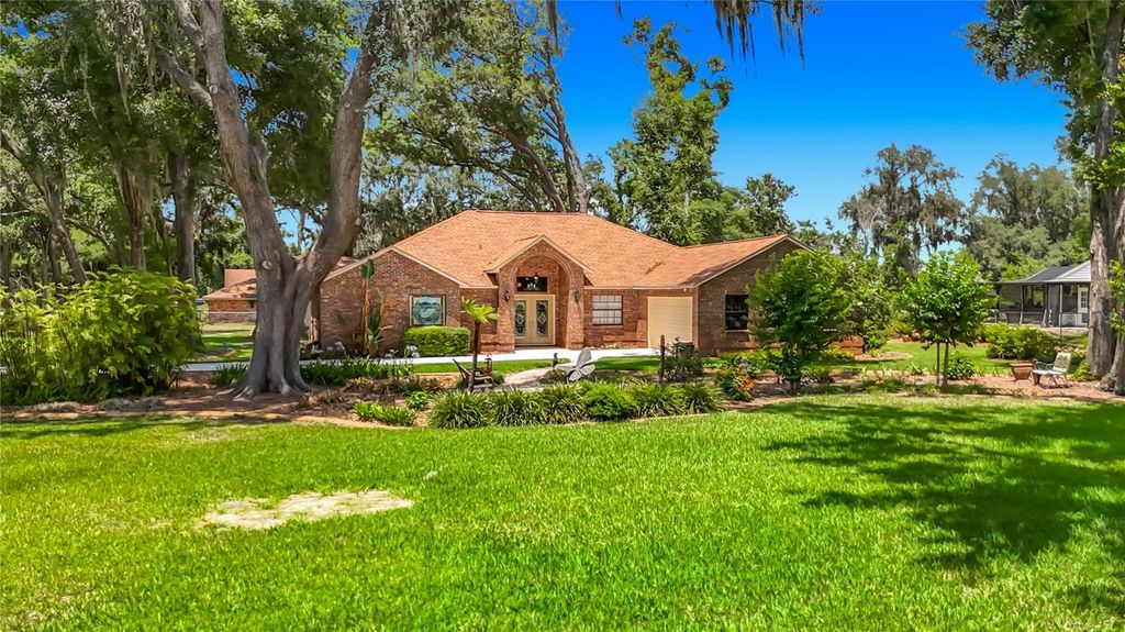 2702 STAFFORD OAKS PLACE, Plant City, FL 33565