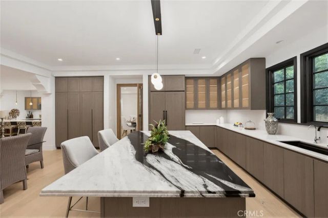 339 W Longden Avenue, Arcadia, CA 91007