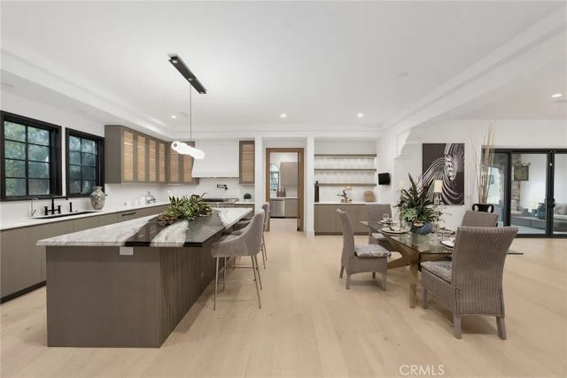 339 W Longden Avenue, Arcadia, CA 91007