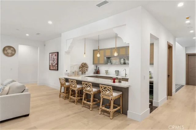 339 W Longden Avenue, Arcadia, CA 91007