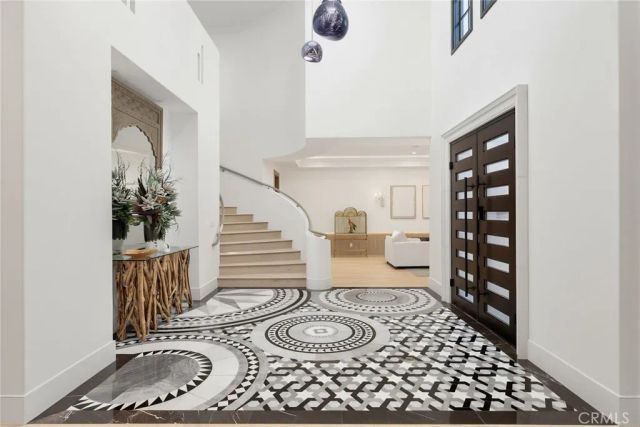 339 W Longden Avenue, Arcadia, CA 91007