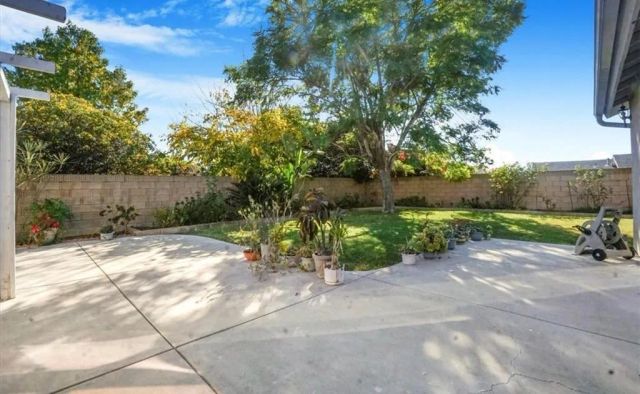 24121 El Tiradore Circle, Mission Viejo, CA 92691