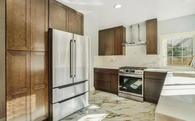 24121 El Tiradore Circle, Mission Viejo, CA 92691