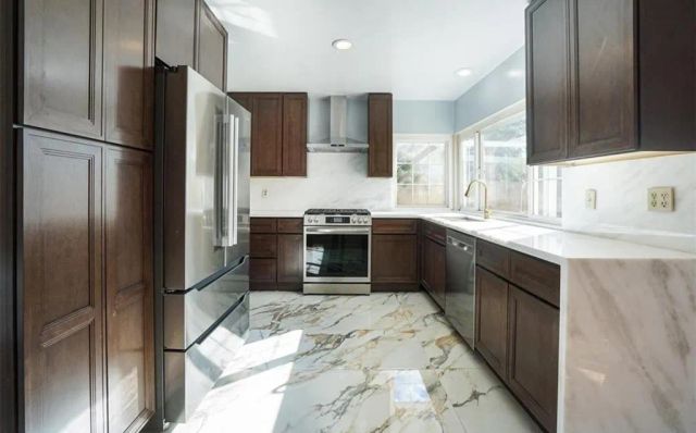 24121 El Tiradore Circle, Mission Viejo, CA 92691