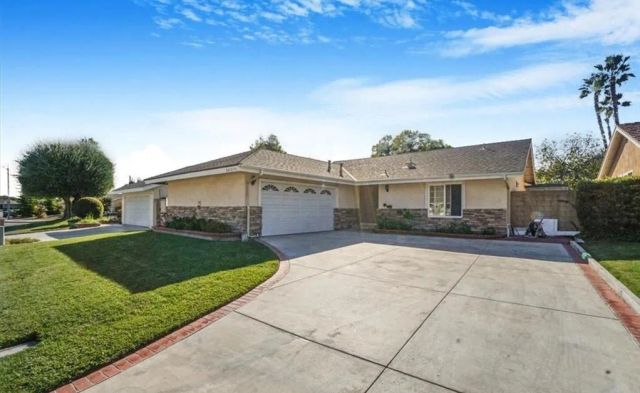 24121 El Tiradore Circle, Mission Viejo, CA 92691
