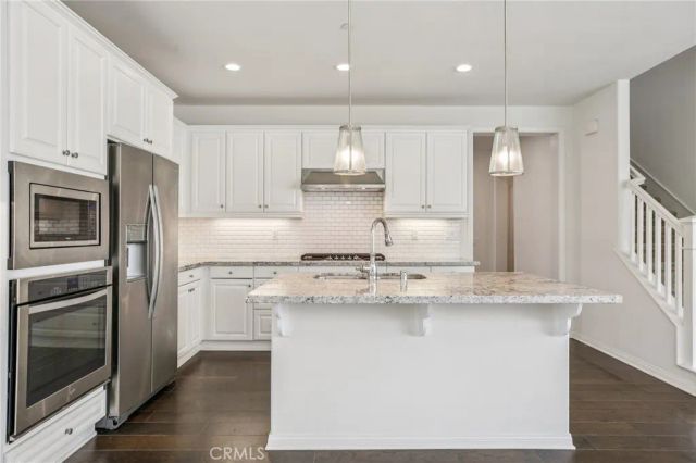 122 Barnes, Tustin, CA 92782